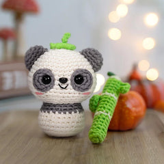 MeWaii® Crochet Kit For Beginners with Easy Peasy Yarn