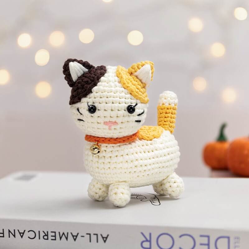 MeWaii®Crochet Kitten Crochet Kit for Beginners with Easy Peasy Yarn