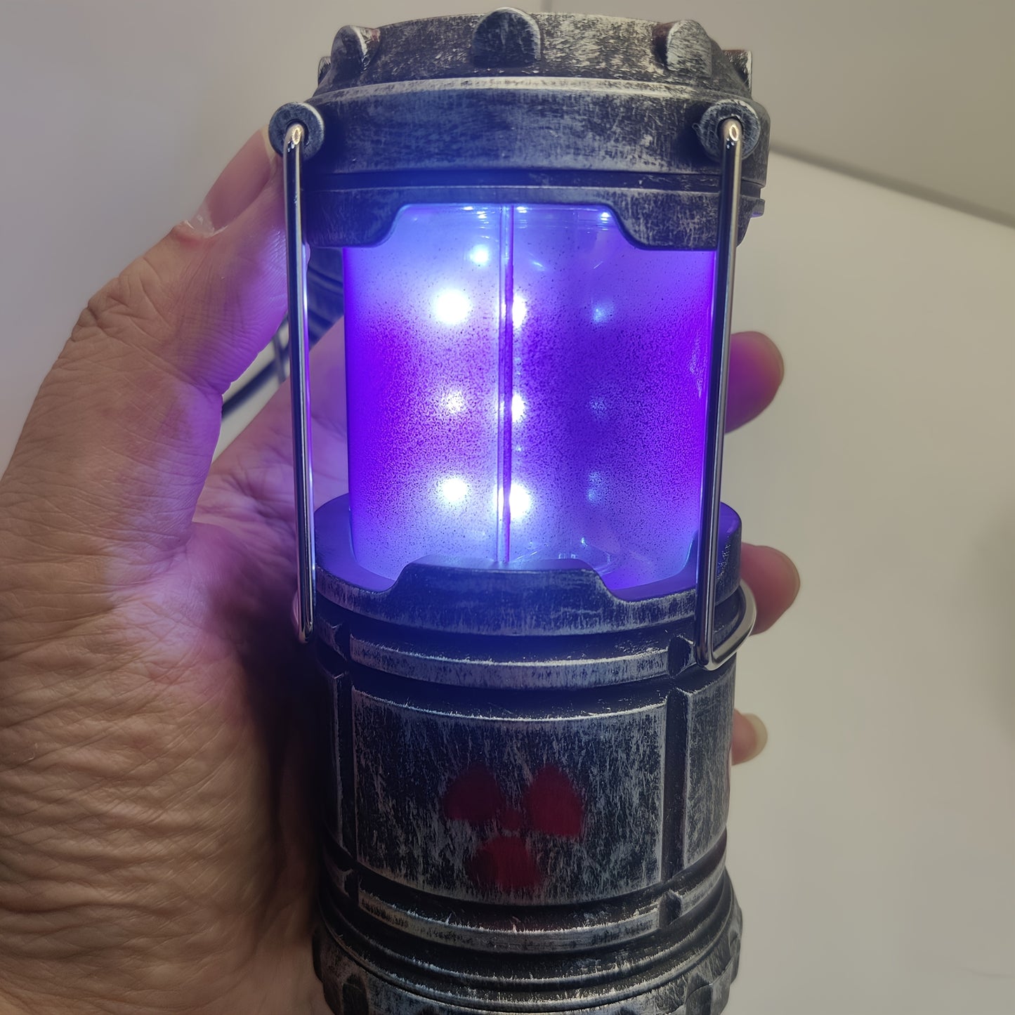 Nuclear Reactor Lantern Night Light – Industrial Sci-Fi Aesthetic