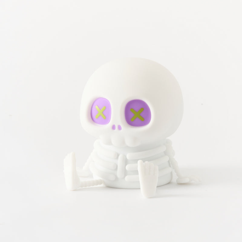 MeWaii Cute Skull Silicone Squishy Night Light - Perfect Gift for Friends