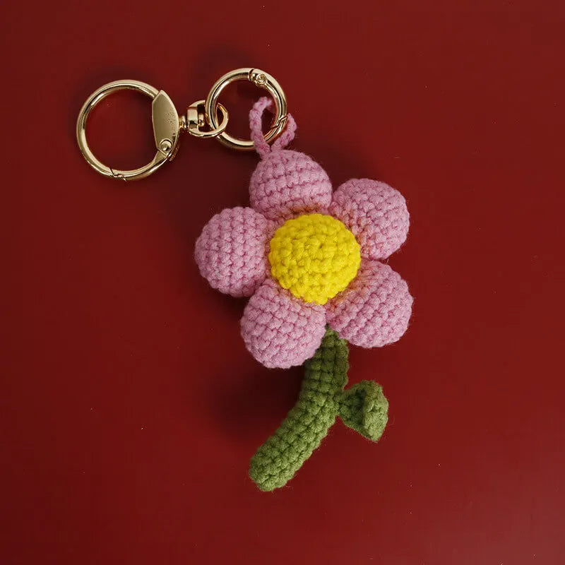 Mewaii® Finished Crochet Flower Keychain
