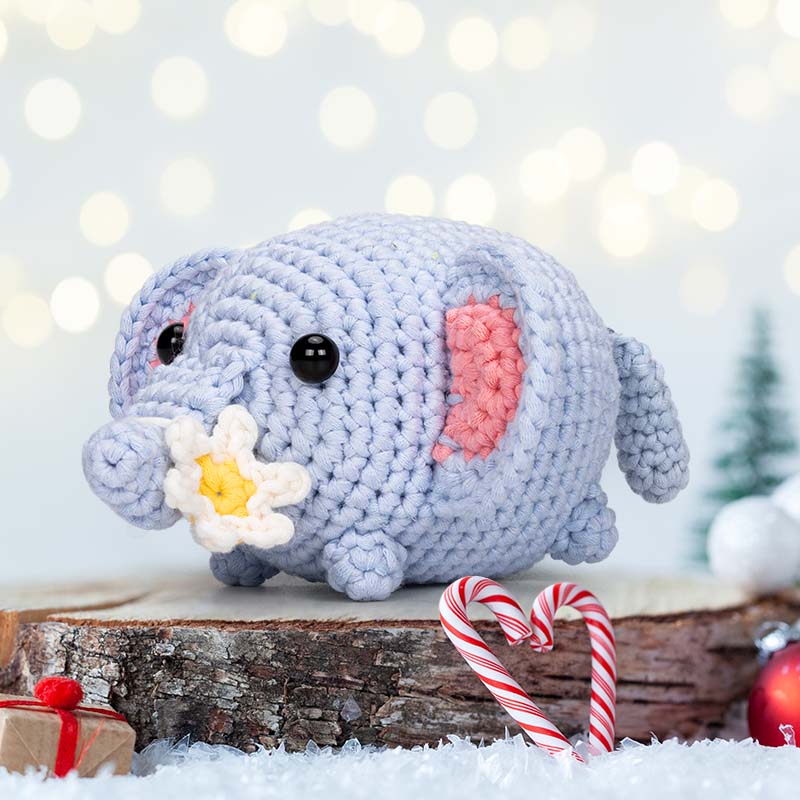 MeWaii® Crochet Kit For Beginners Santa Claus Crochet Kits with Easy Peasy Yarn
