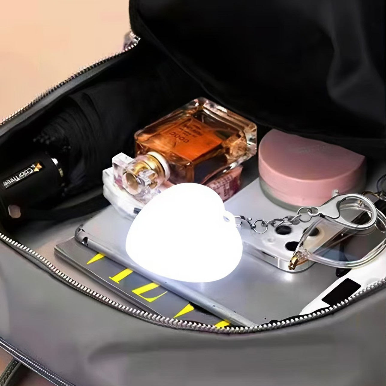 Love Touch-Sensitive Mini Bag Lights Illuminate A Charming & Practical Accessory