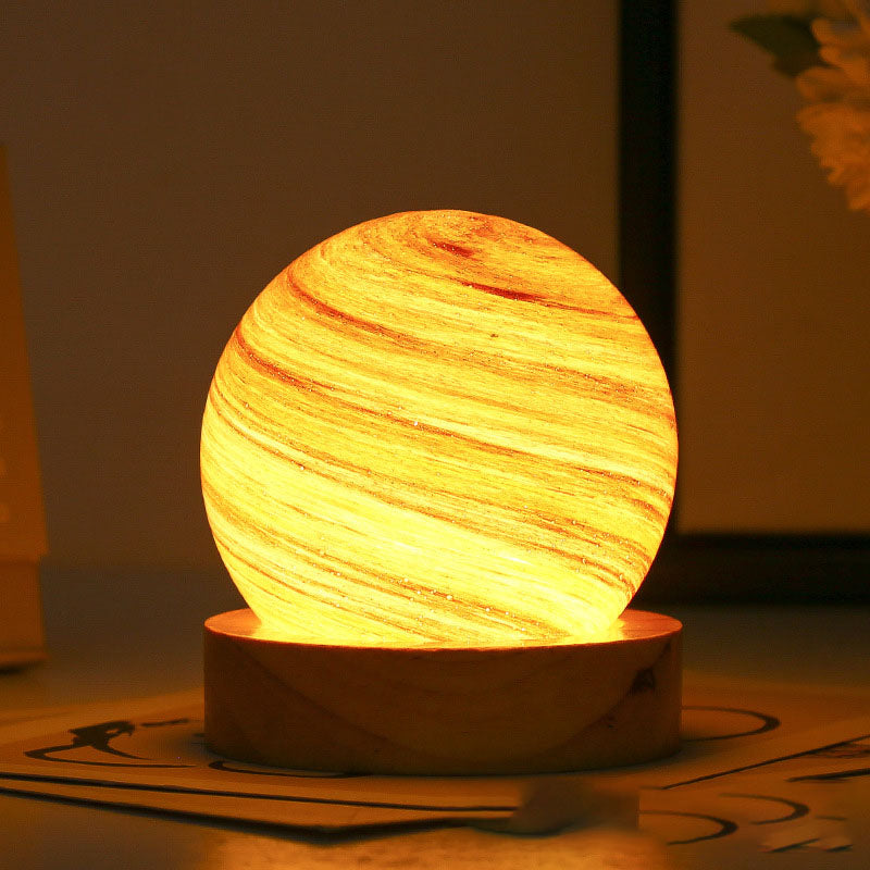 🌌 Bezaubernde Planetenlampe – Ein Universum aus Farben und Träumen