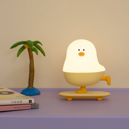 Veilleuse LED en silicone en forme de poulet skateboard - Cadeau idéal pour les enfants et les filles