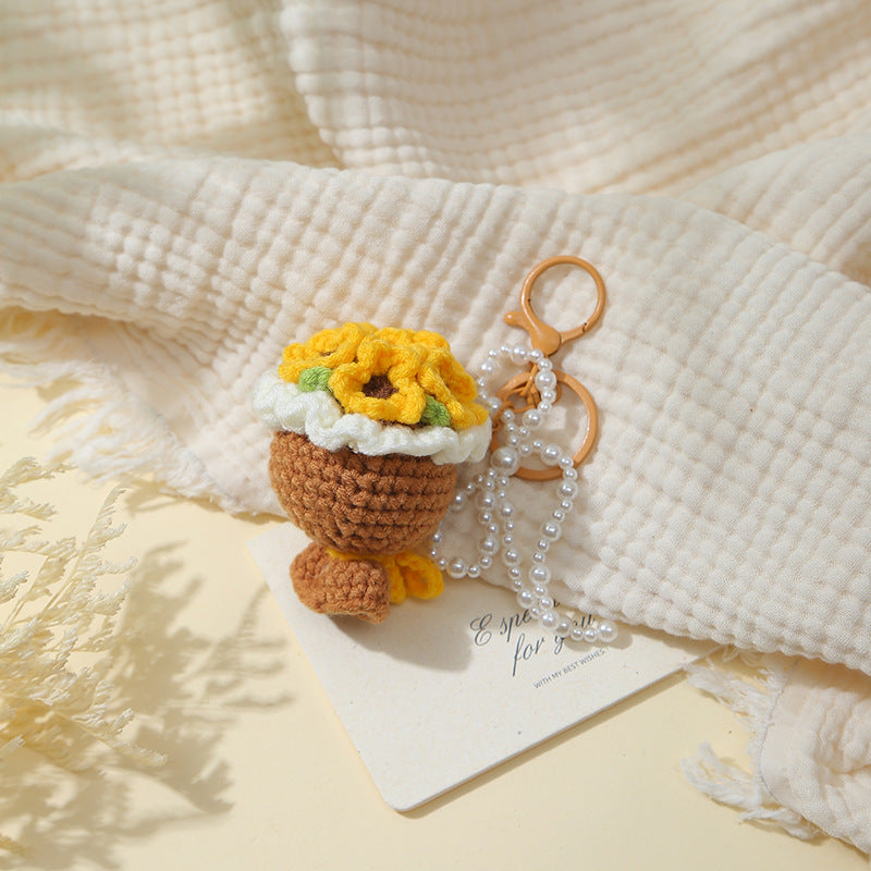 Mini Crochet Rose Bouquet Keychain - add a warm gift for her